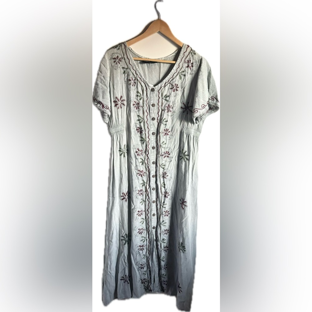 Vintage 100% Rayon Embroidered Sun Dress